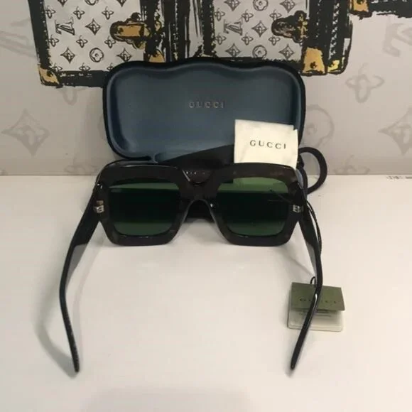 New Authentic Gucci GG1111S 002 Havana Square Sunglasses Green Lenses Gucci GG1111S 002 Sunglasses Women main image 2